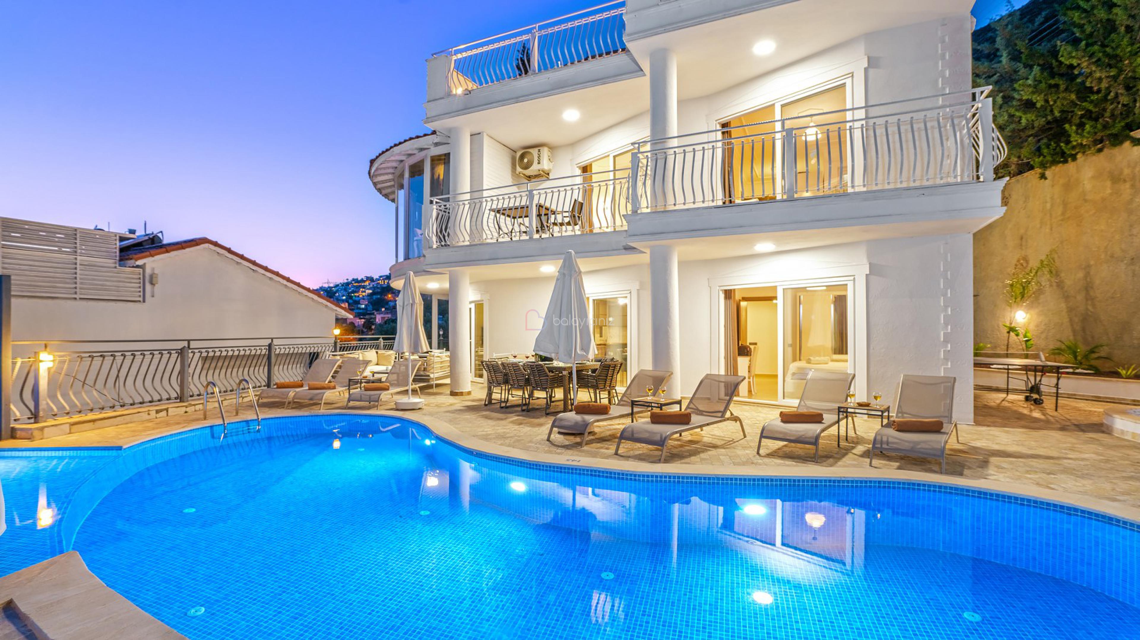 Villa Beyaz Evi