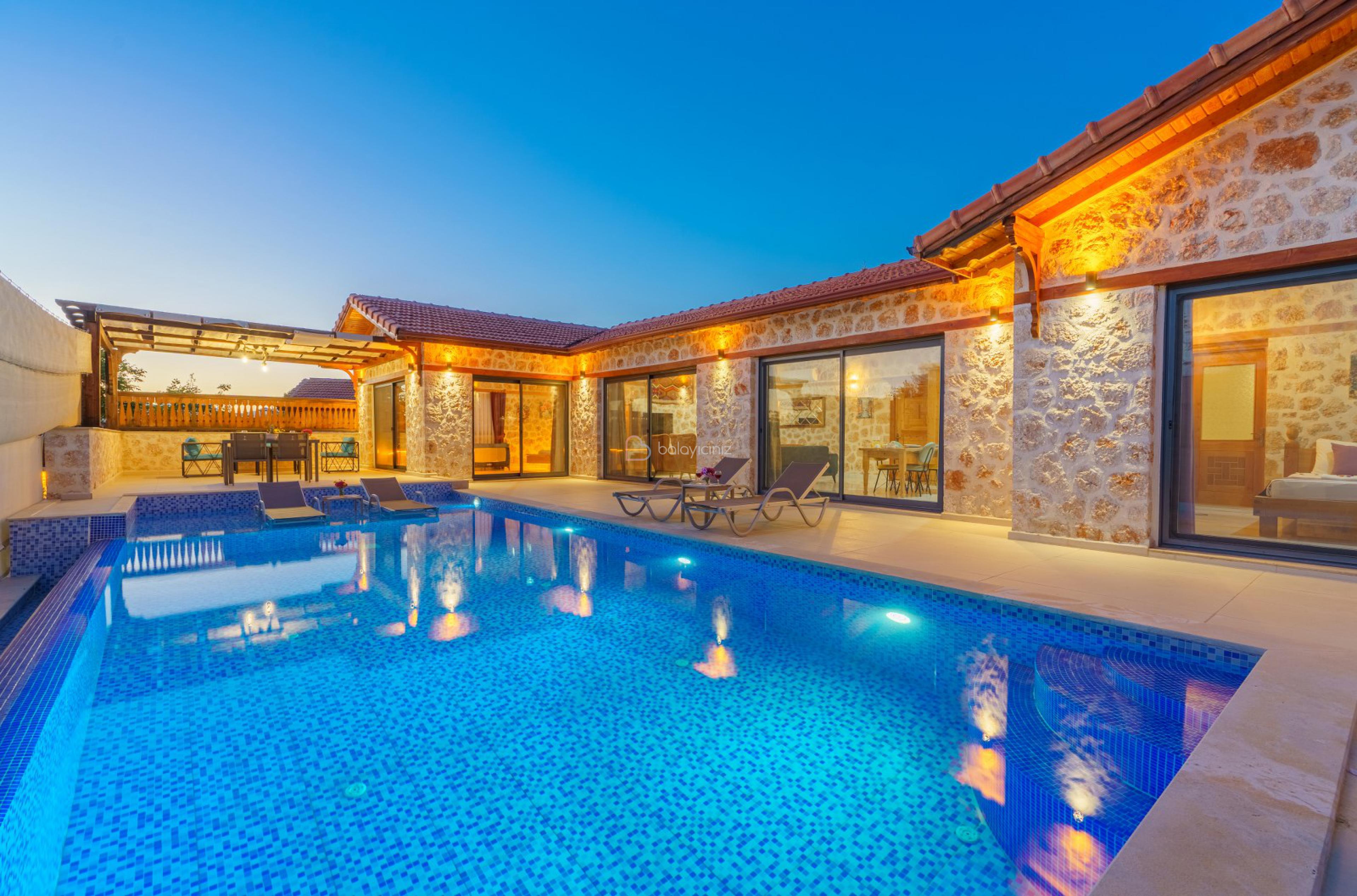 Villa İnci Üzümlü