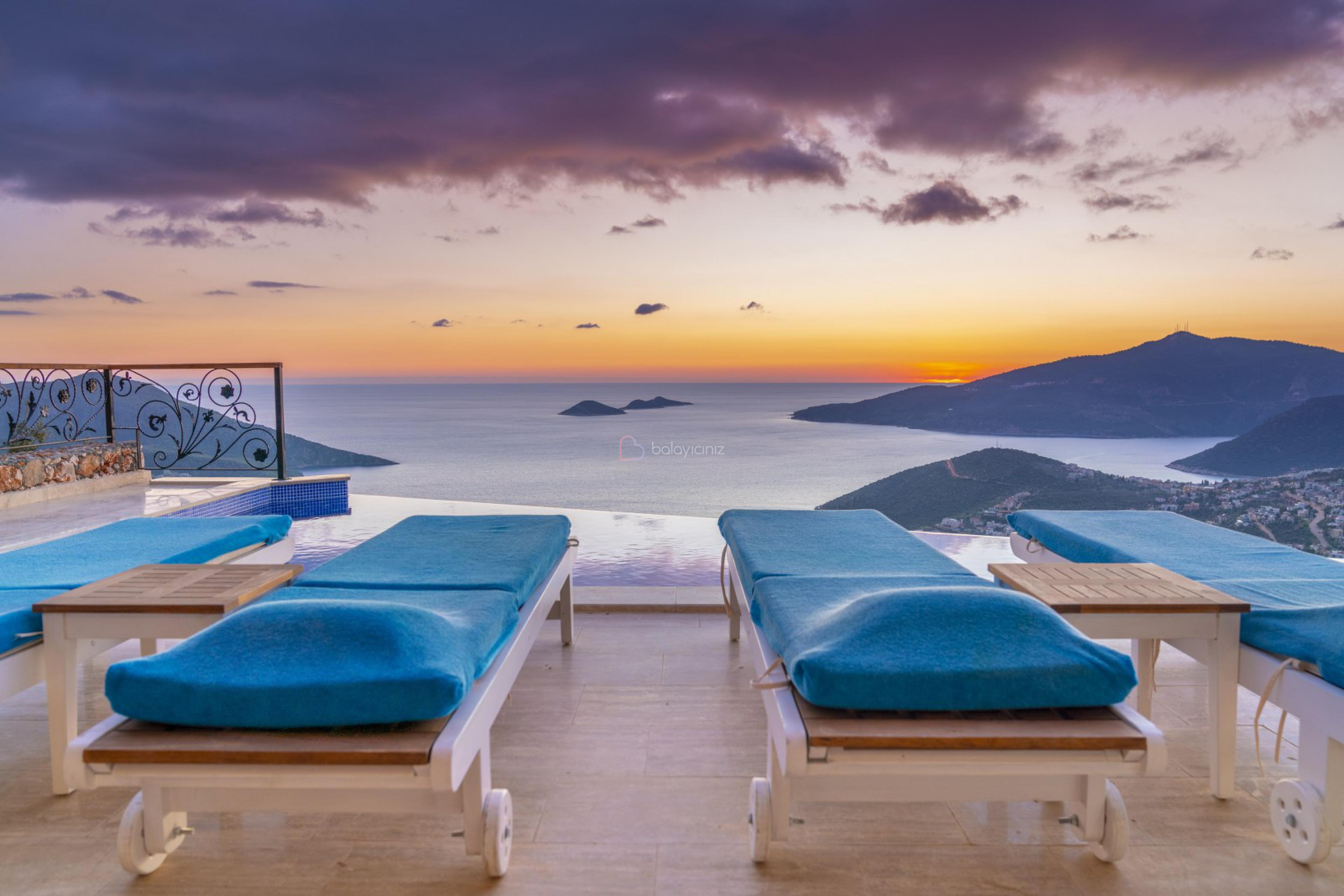 Villa Zest