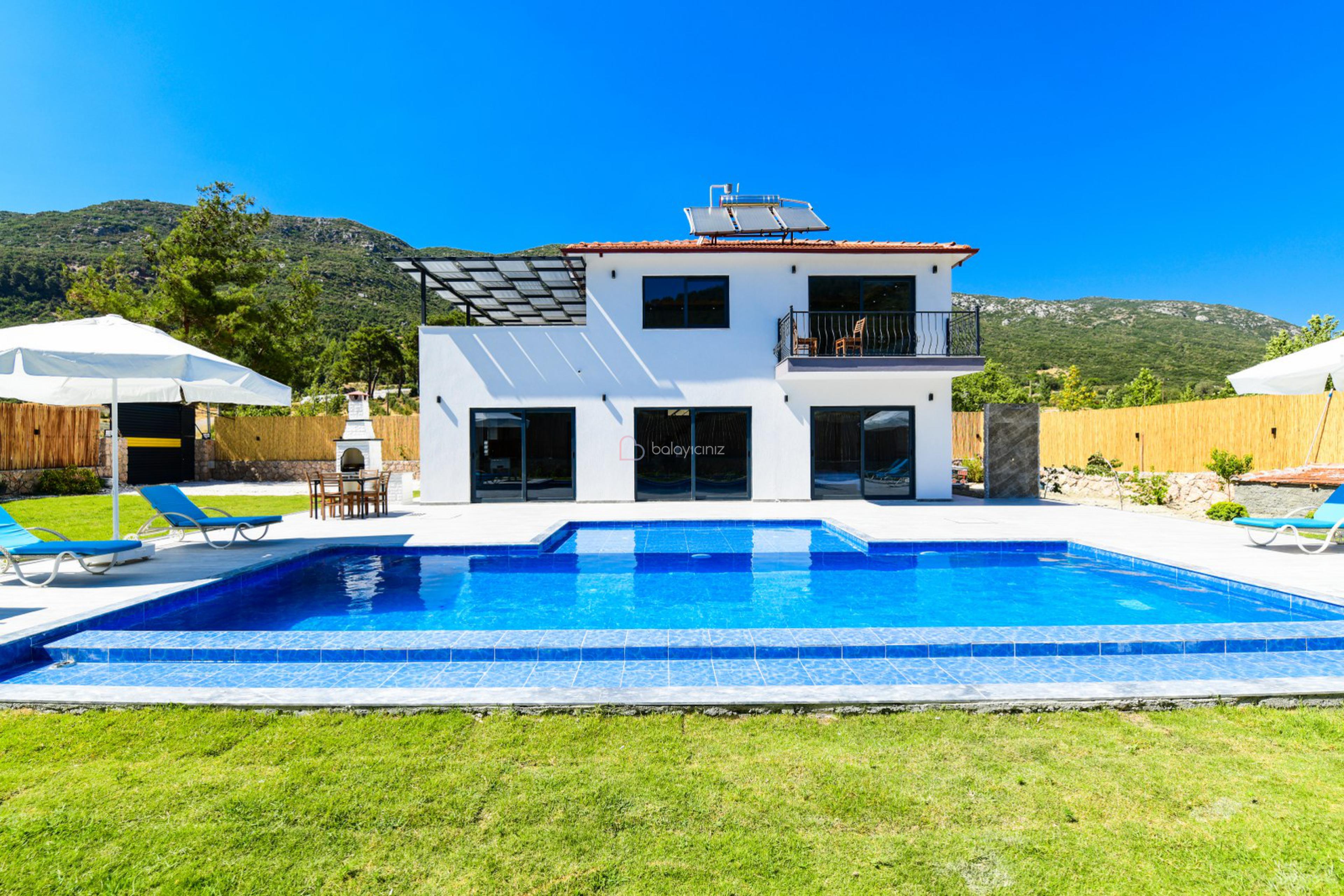 Villa Bora 2