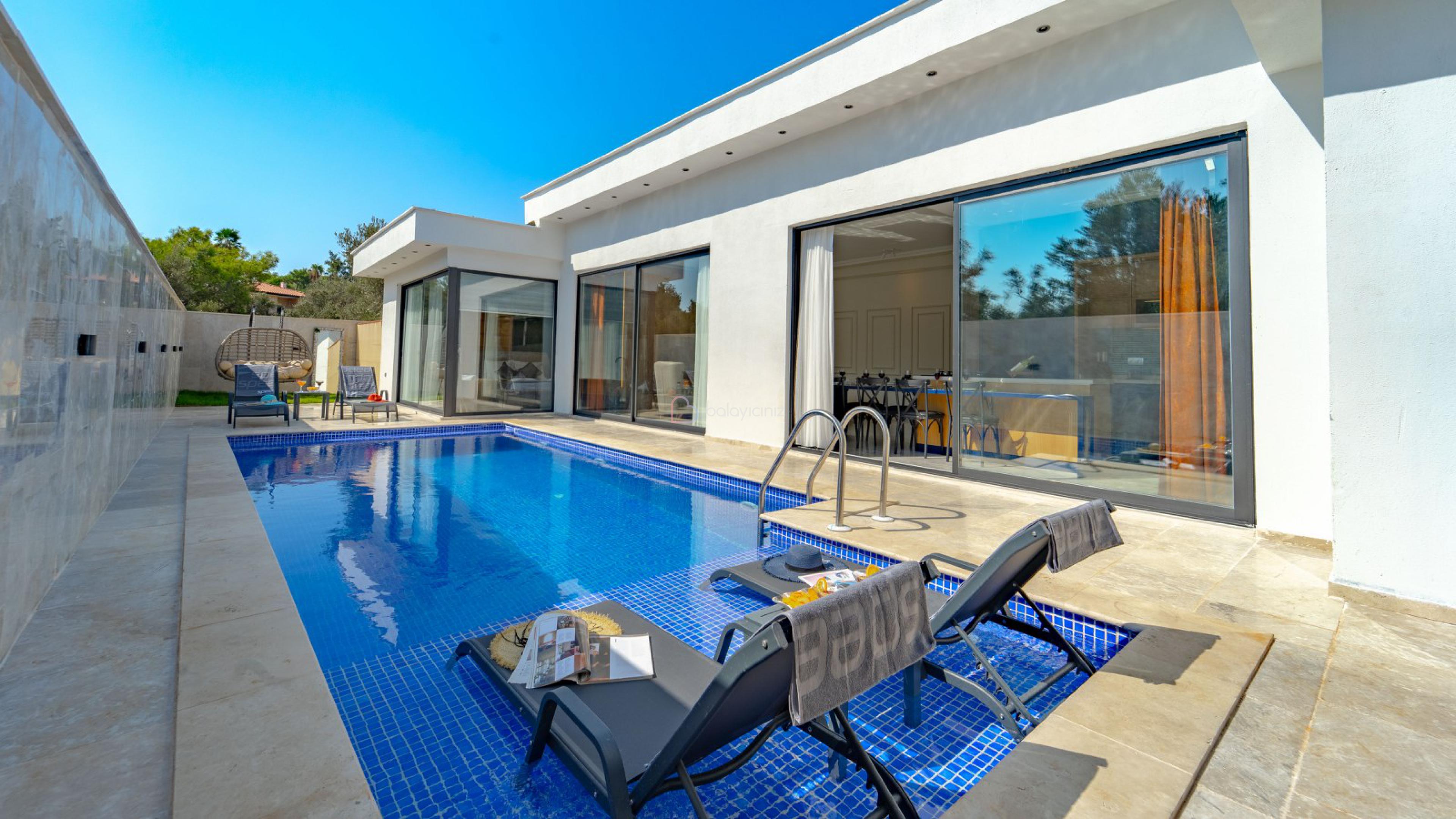 Villa Elexus