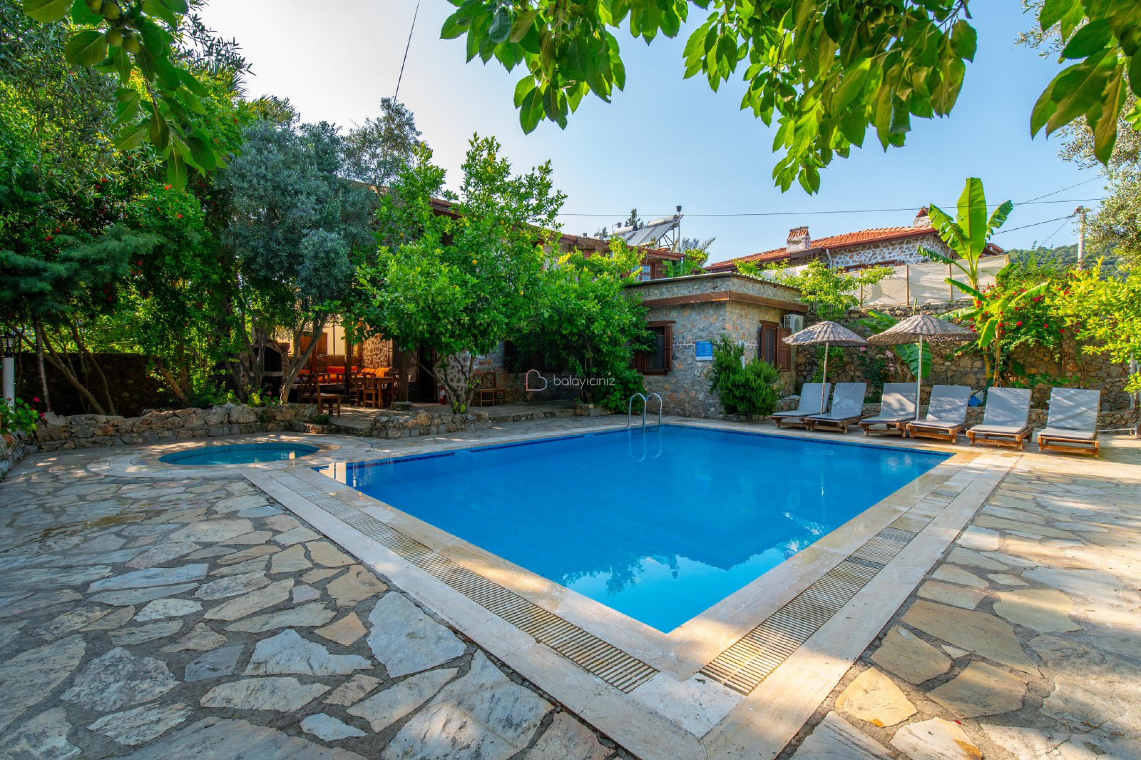 Villa Jolly Stone