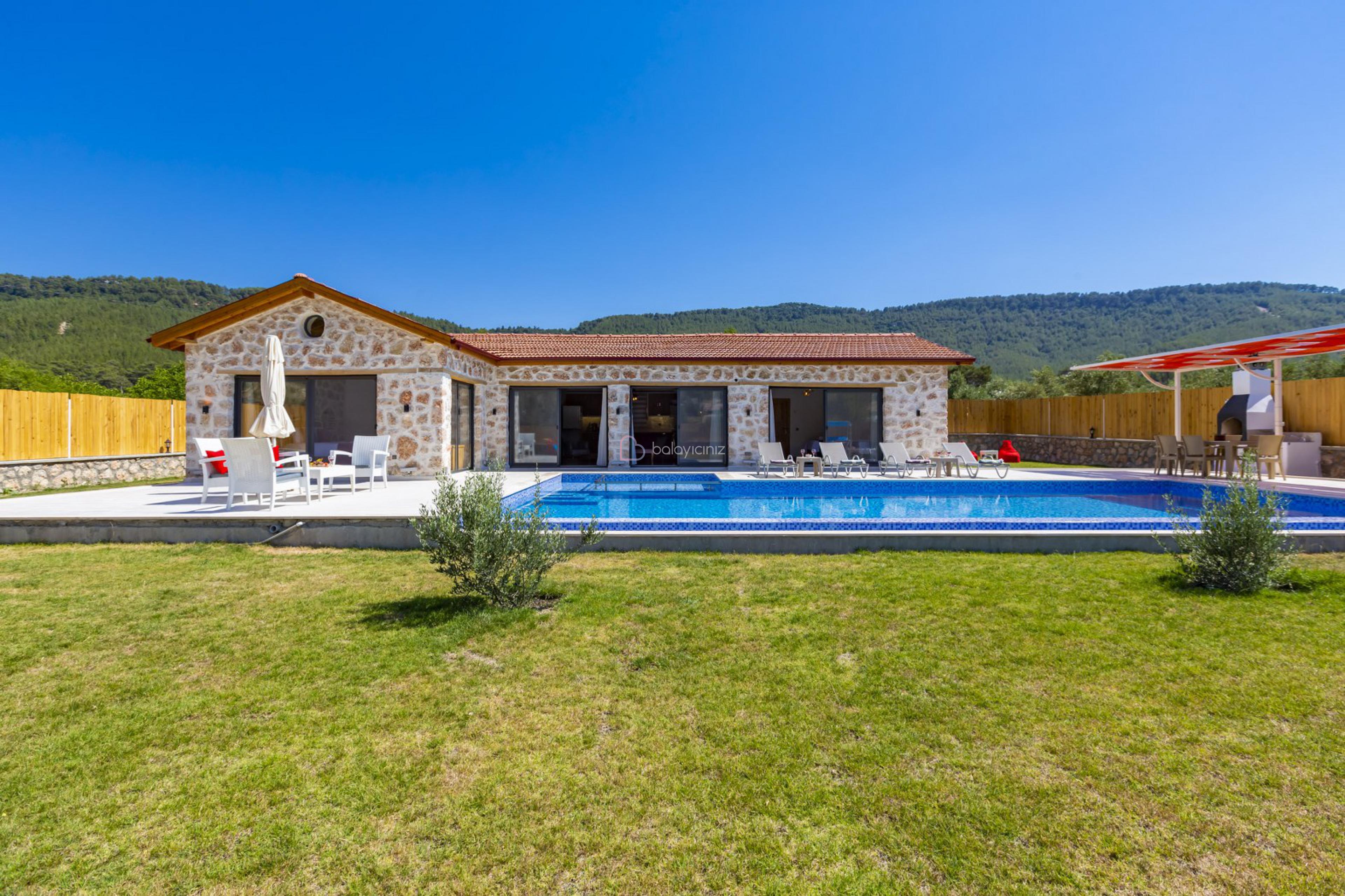 Villa Saye