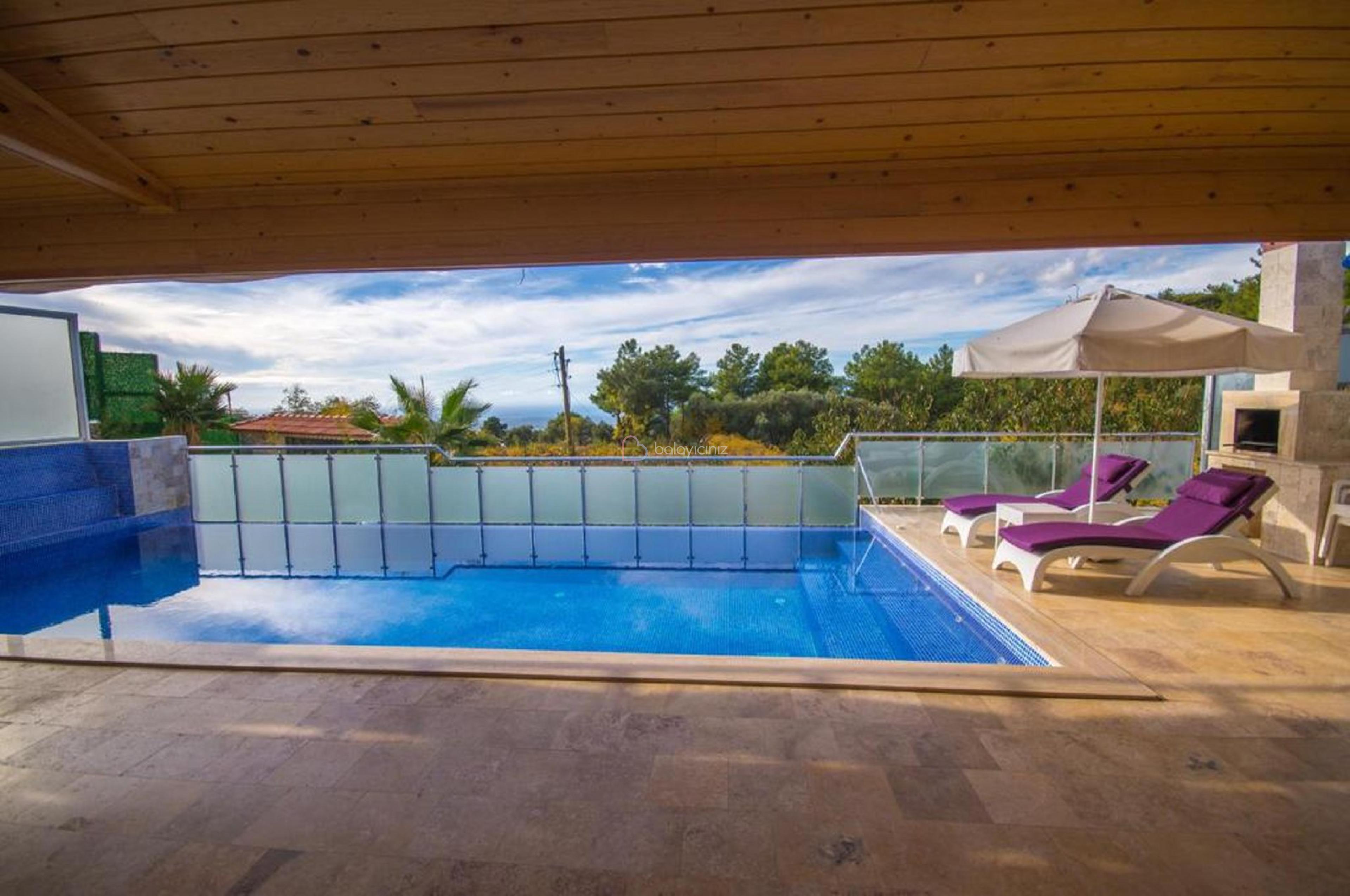 Villa Şirin İslamlar 2 Kişi Kapasiteli Jakuzili Balayı Çiftlerine Özel Villa | Balayıcınız