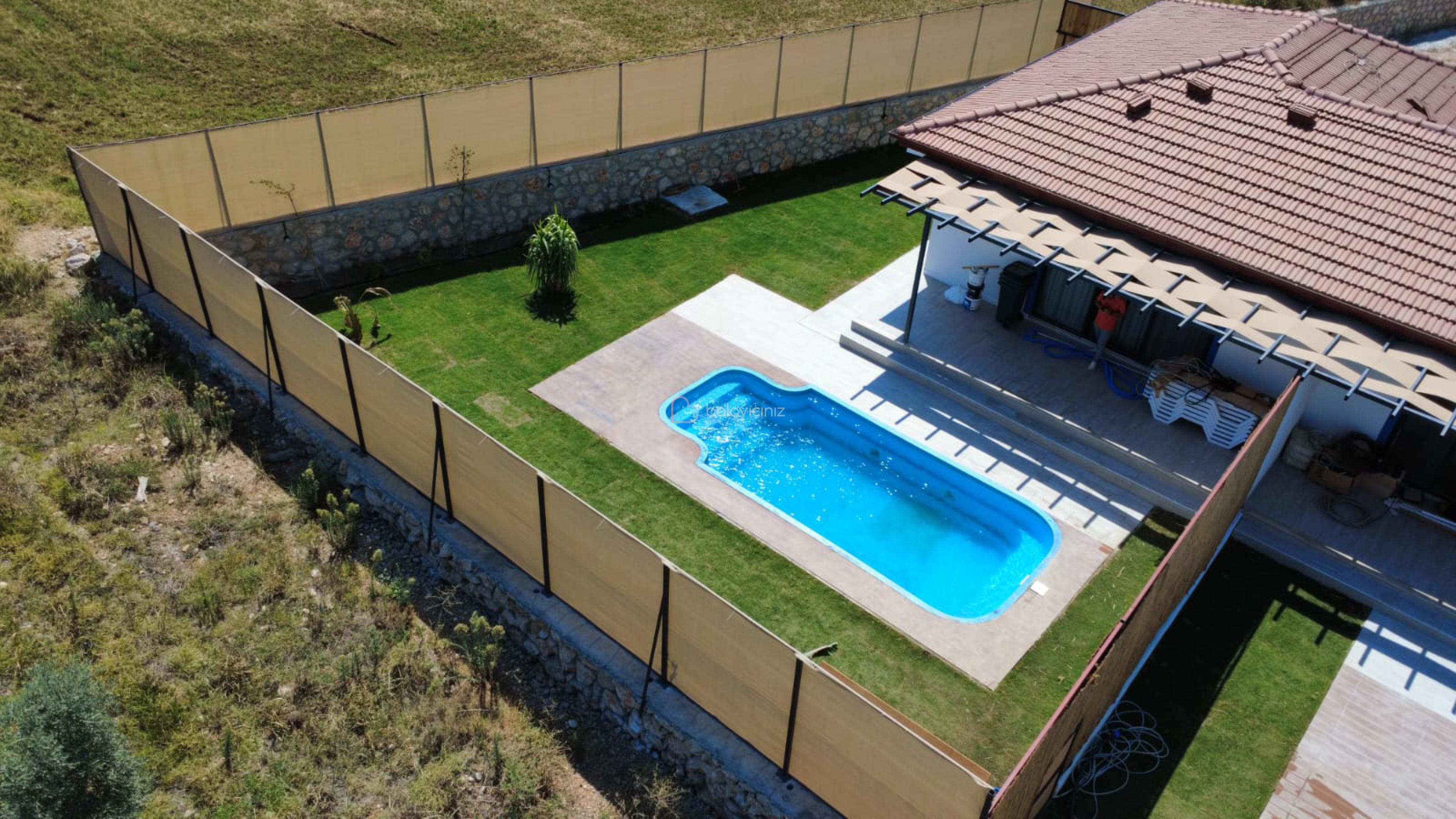 Villa Zircon