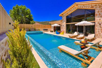 Villa Happiness