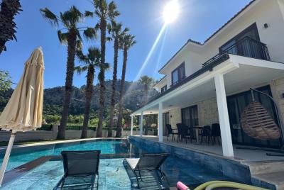 Villa Zefiros